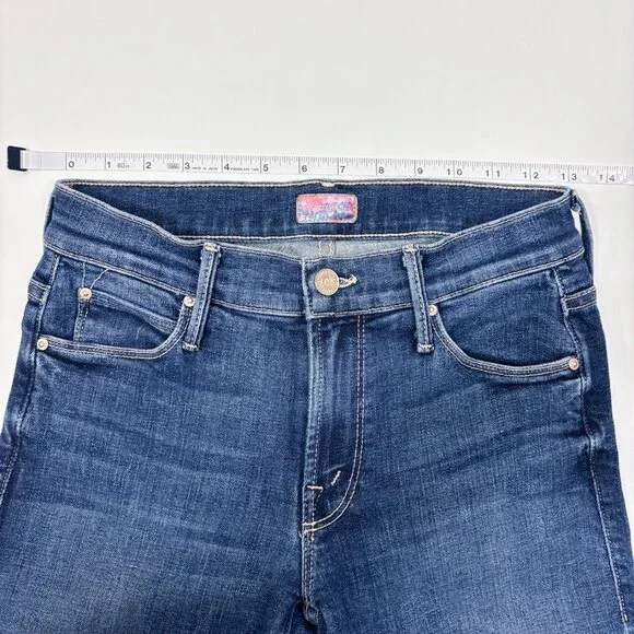 MOTHER The Runaway Fray Jeans Low-Mid Rise Slender Flare Medium/Dark Wash - 26